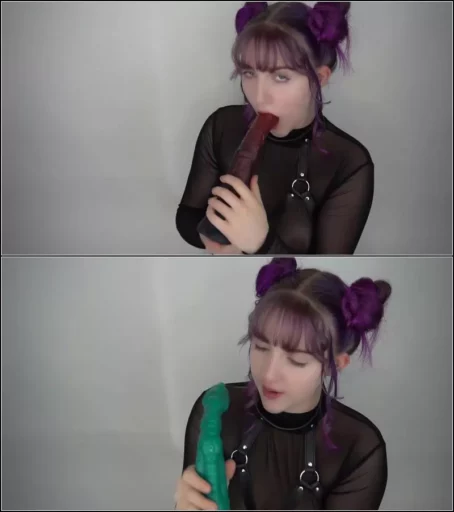 MissPrincessKay - Deepthroat Simulator Extreme Deepthroat [FullHD 1080p] (Dildo)
