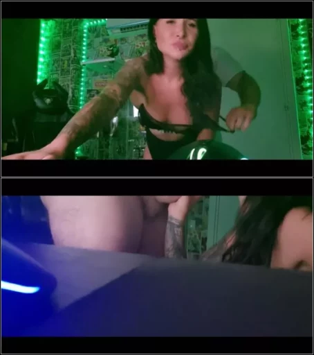 Ginabae - UNCUT - Mit User MIKE... vor Zuschauern meinen ARSCH gesprengt [FullHD 1080p] (MDH)