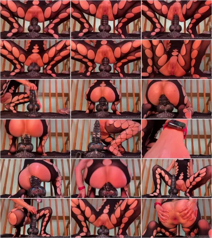 Kassiopeia1 - Huge anal dildo destroys my ass & makes me squirt 04.07.2023 [UltraHD/4K 2160p] (Dildo)