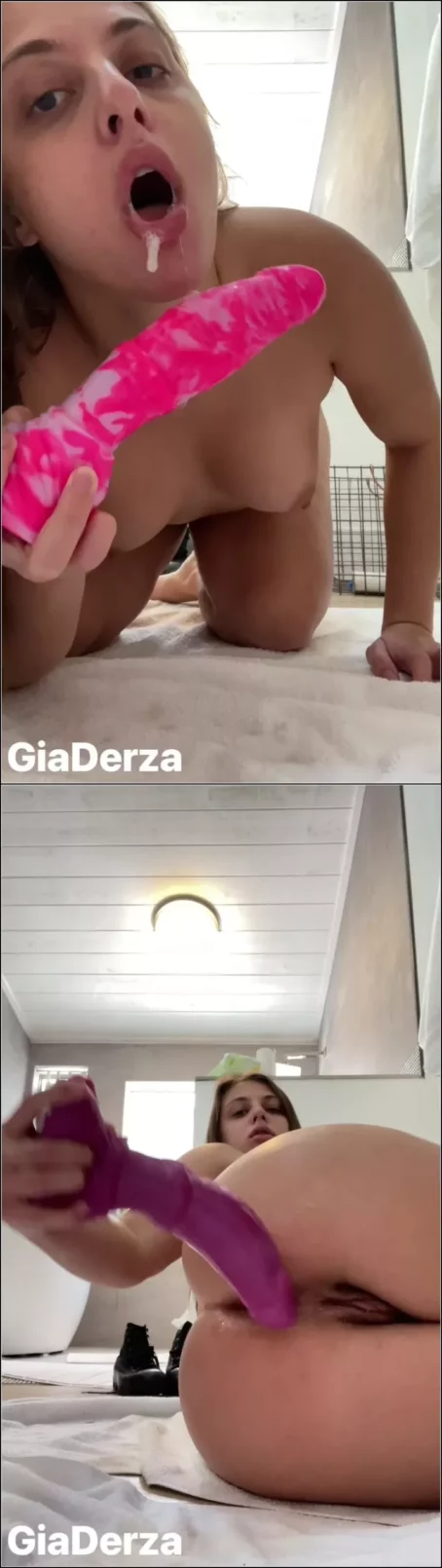 GiaDerzaBooty - Help me stretch my ass out [UltraHD/2K 1920p] (Dildo)