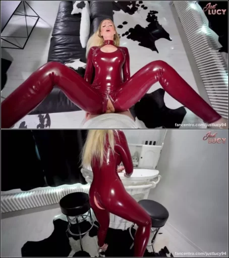 JustLucy - Spritz auf meinen Latexarsch - Mega Cumshot [FullHD 1080p] (MDH)