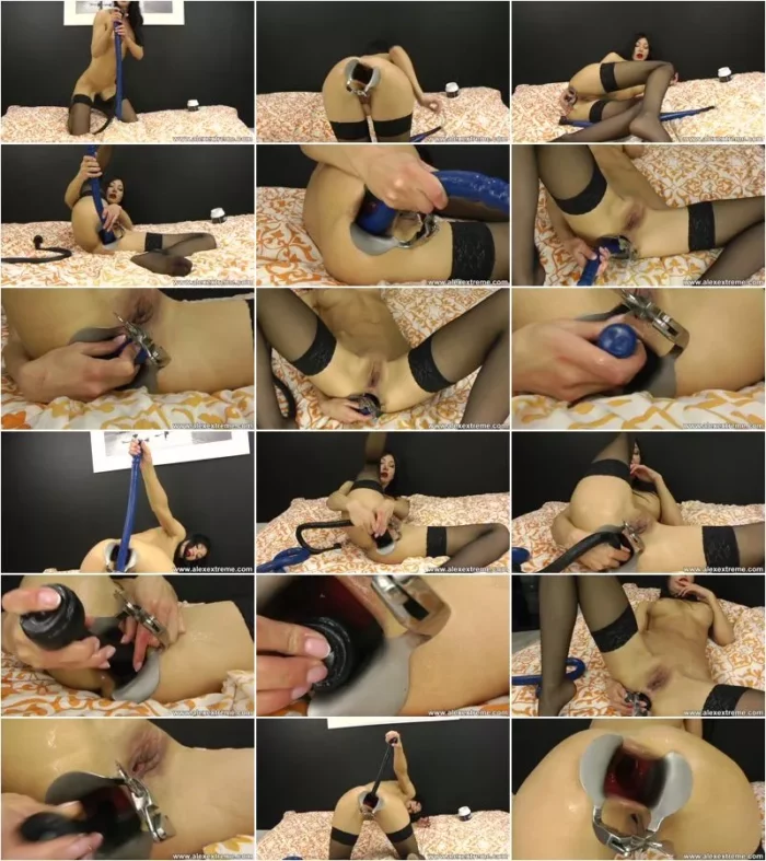 Hotkinkyjo - Hotkinkyjo take two long dildos 100cm deep in her open with XO speculum anal hole 01.09.2023 [FullHD 1080p] (Alex Extreme)
