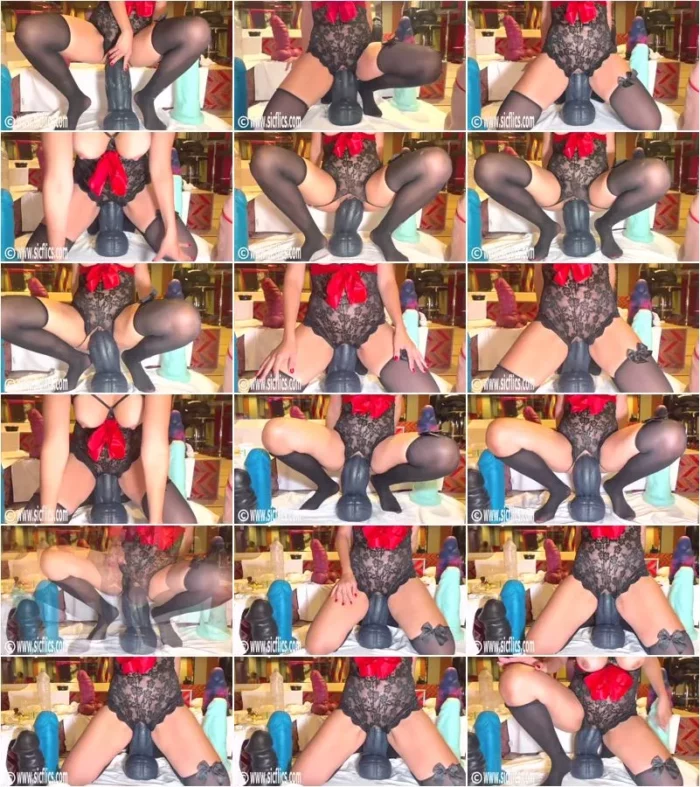 MsBwur - Stretched out on XL Rexxx 07.10.2023 [FullHD 1080p] (Sicflics)