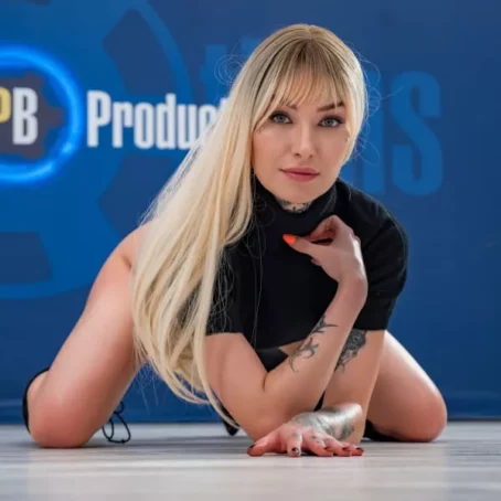 Tabitha Poison #1 - Bukkake - Behind The Scenes 30.10.2023 [FullHD 1080p] (Bukkake)