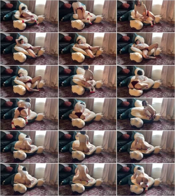 Casey Calvert - snorlax humping solo [FullHD 1080p] (Dildo)