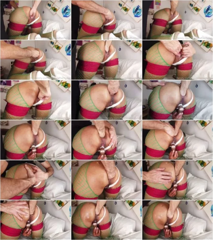Master of Her Holes - 2023-02-03 [UltraHD/4K 2160p] (Fisting)
