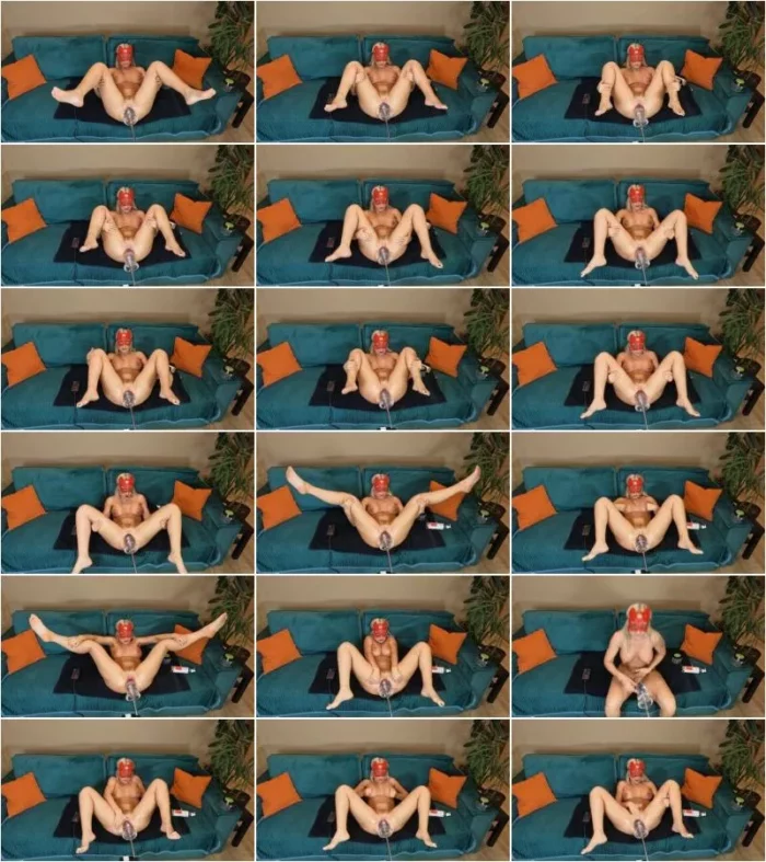 Crazy Wife Slut - Clear Buttplug Fuckmachine [UltraHD/4K 2160p] (Scatbook)