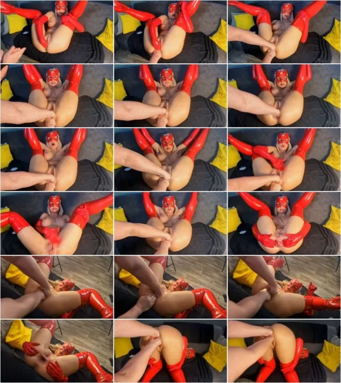 Crazy Wife Slut - Lady in Red Double Fist [UltraHD/4K 2160p] (Scatbook)