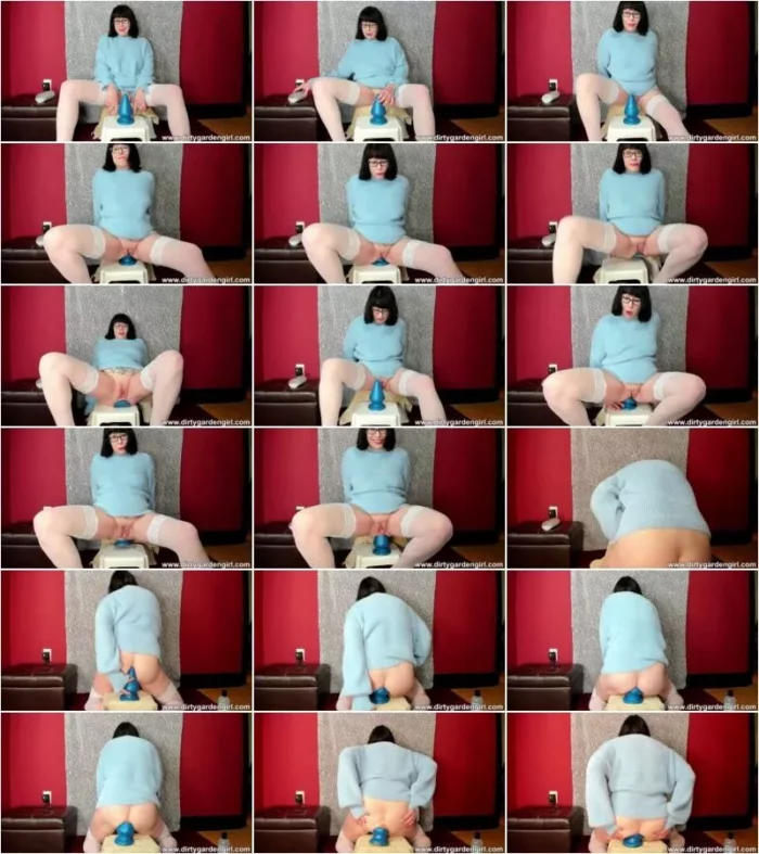 Dirtygardengirl - Dirtygardengirl in blue sweeter fuck big buttplug & anal prolapse 16.07.2024 [FullHD 1080p] (Dildo)