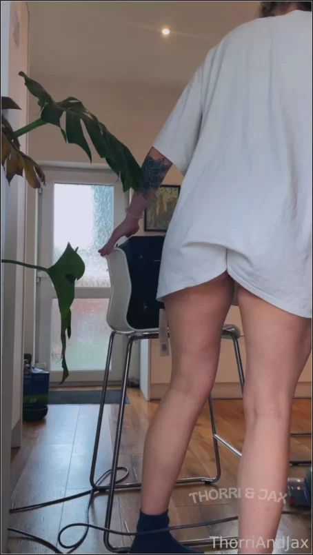 ThorriandJax - Anal Video 072 [UltraHD/4K 3840p] (Dildo)