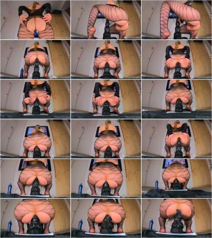ThorriandJax - Anal Video 111 [UltraHD/4K 2160p] (Dildo)