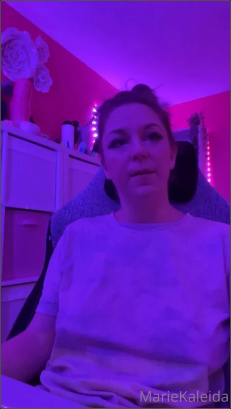 MarieKaleida - Video 084 [UltraHD/2K 1920p] (Dildo)
