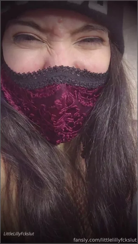littlelillyfckslut - Video 059 [UltraHD/2K 1920p] (Fisting)