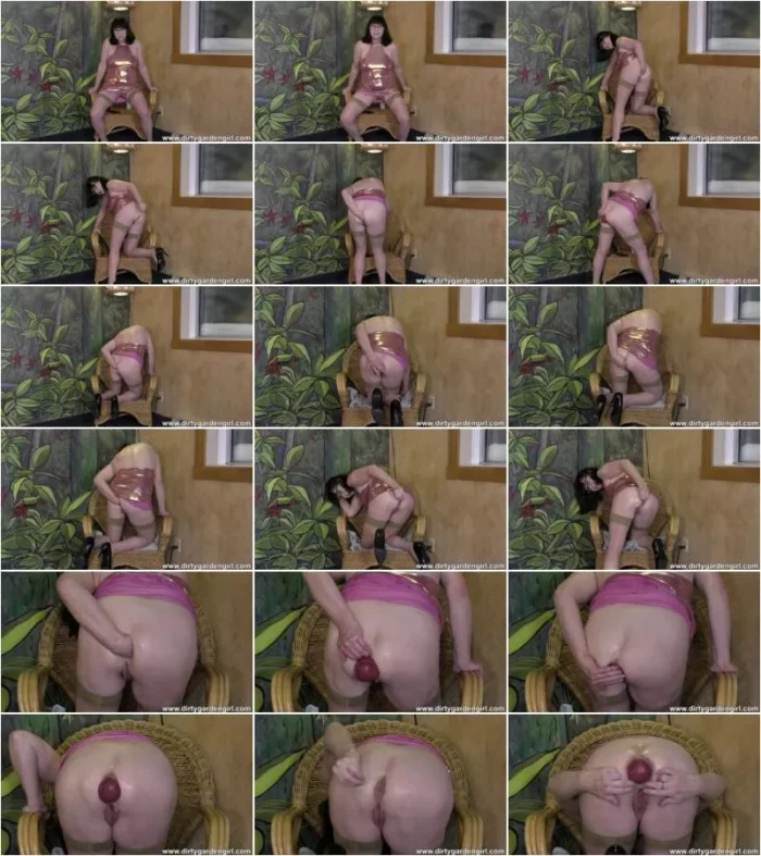 Dirtygardengirl - Dirtygardengirl in shiny dress self anal fisting & prolapse extreme 22.04.2025 [FullHD 1080p] (Anal Fisting)