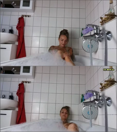 Trixie-Trixxx - Mein erstes Video [FullHD 1080p] (MDH)