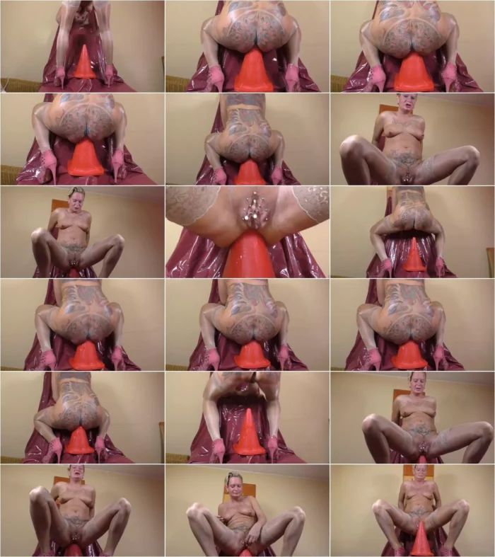 AngelAlpha - Extreme anal insertions - 02.03.2018 [HD 720p] (Sicflics)