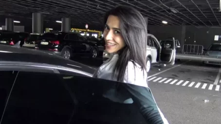 Nelie - Nelie, jolie beurette ! [FullHD 1080p] (JacquieetMichelTV)