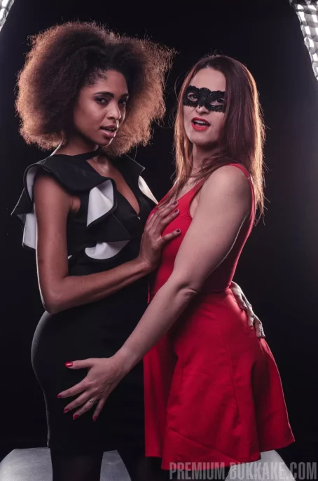 Luna Corazon #2 - Luna and Bruna - Bukkake (01.06.2018) [FullHD 1080p] (PremiumBukkake)