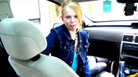 Helene - Helene, 28ans, de Roubaix ! [FullHD 1080p] (JacquieetMichelTV)