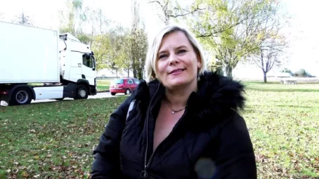 Morgane - A 44ans, Morgane, adore croquer des routiers – 28.11.2018 [FullHD 1080p] (JacquieetMichelTV)