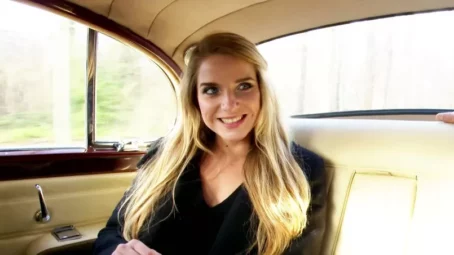 Sophie - Sophie, 24ans, aux confins de la luxure - 03.01.2019 [FullHD 1080p] (JacquieetMichelTV)