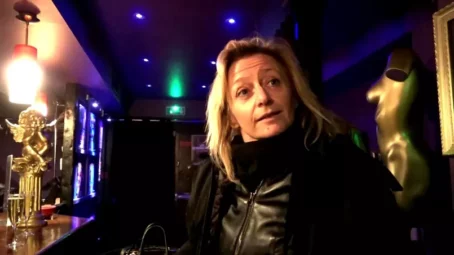 Diane - Grosse surprise au Cupidon pour Diane, 45ans - 05.02.2019 [FullHD 1080p] (JacquieetMichelTV)