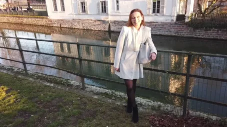 Camille - Camille, 36ans, nous fait decouvrir Strasbourg - 28.02.2019 [FullHD 1080p] (JacquieetMichelTV)