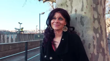 Christine - Timide mais coquine, voici Christine, 36ans - 02.03.2019 [FullHD 1080p] (JacquieetMichelTV)