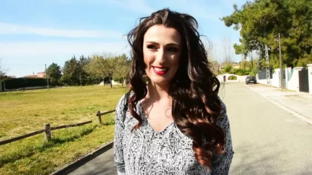 Carla - Fan de nos videos, Carla, 40ans, se lance - 07.03.2019 [FullHD 1080p] (JacquieetMichelTV)
