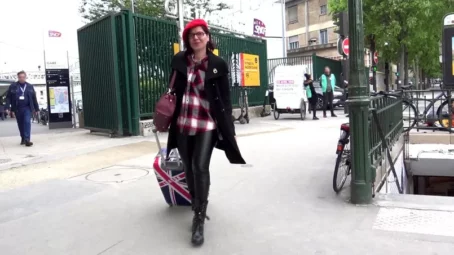 Beatrice - Une nouvelle etape sexuelle pour Beatrice, 40ans - 14.05.2019 [FullHD 1080p] (JacquieetMichelTV)