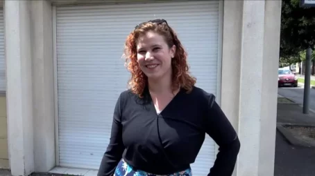 Lou - A Aubagne avec Lou, 22ans, une coquine aux seins enormes (26.05.2019) [FullHD 1080p] (JacquieetMichelTV)