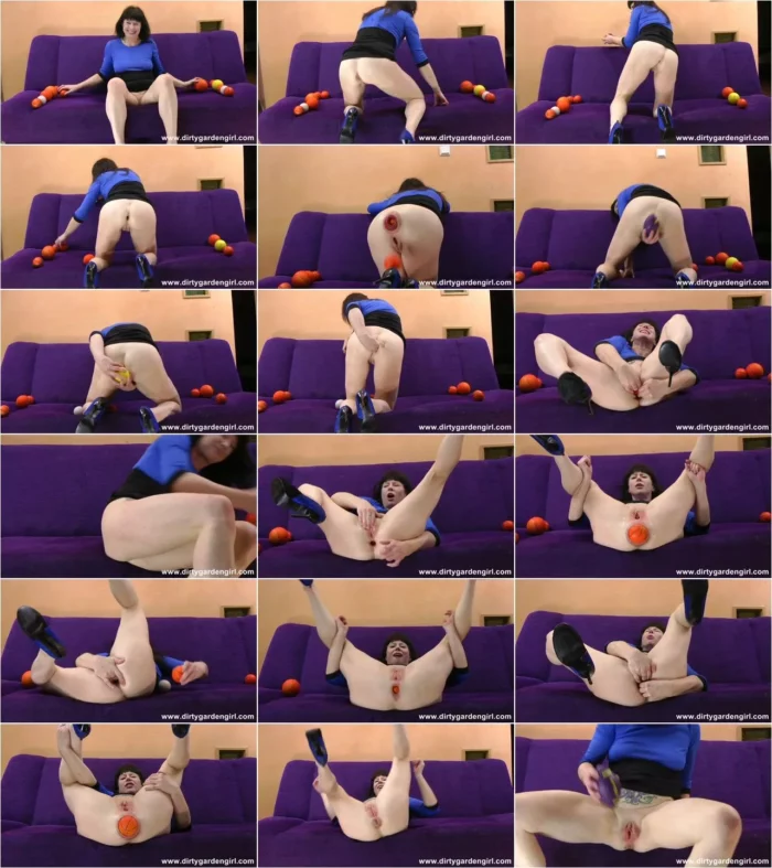 DirtyG@rdenGirl - Inserting balls in the ass (28.03.2019) [FullHD 1080p] (DirtyG@rdenGirl)