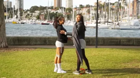 Billie, Cassie - Sex-tour en Australie : Billie, bombe anatomique de 29ans (07.06.2019) [FullHD 1080p] (JacquieetMichelTV)