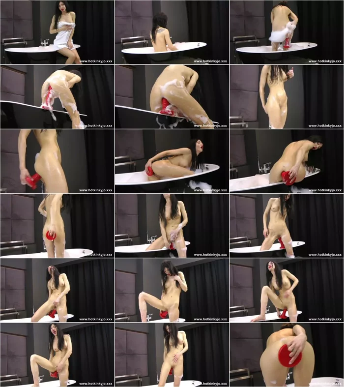 H0tKinkyJo - Bath tube red mrhankeystoys cyclop anal fun (31.03.2019) [FullHD 1080p] (H0tKinkyJo.XXX)
