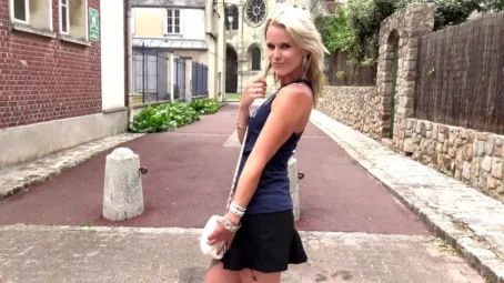 Naomie - Tornade blonde, Naomie, 30ans, ne passe pas inapercue (11.07.2019) [FullHD 1080p] (JacquieetMichelTV)