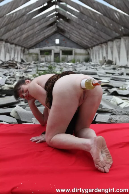 DirtyG@rdenGirl - Wine bottle fucking in abandon PGR (10.07.2019) [FullHD 1080p] (DirtyG@rdenGirl)