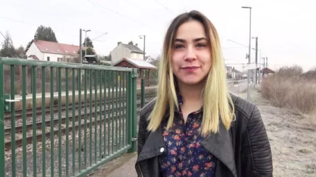 Juliette - Surprising Juliette, 18 years old (16.01.2020) [FullHD 1080p] (JacquieetMichelTV)