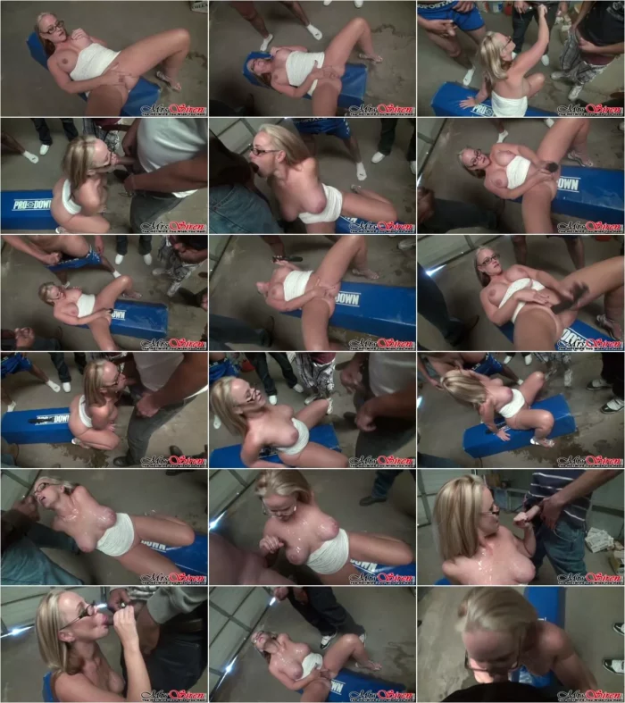 Dee Siren - Give Me Your Cum [HD 720p] (MrsSiren)