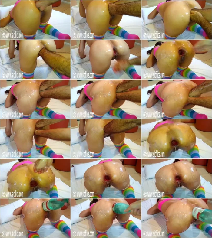 Queen Maria - Double fisting Marias XL ass (01.03.2020) [HD 720p] (Sicflics)