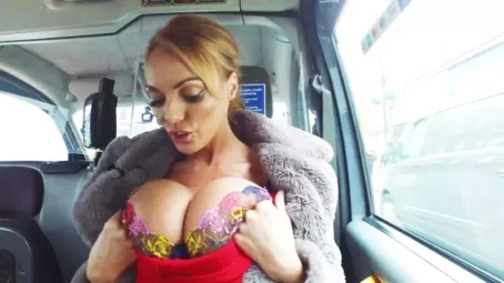 Stacey - The flashes of Stacey, 40 years old ultraexy milf (11.03.2020) [FullHD 1080p] (JacquieetMichelTV)