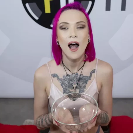 Daniela Ray #1 - Bukkake (13.02.2020) [FullHD/4K 1080p] (Bukkake)