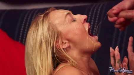 Amber Deen - Its Raining Cum (02.04.2020) [FullHD 1080p] (CumPerfection)