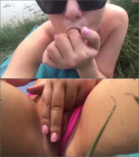 Bibixxx - Public - Squirt am Elbstrand [FullHD 1080p] (MDH)