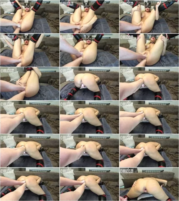 CrazyWifeSlut - Double fisting hot wifes ass 08.05.2025 [FullHD 1080p] (Sicflics)