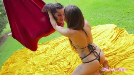 Bambi Bliss - Silk [FullHD 1080p] (Trans)