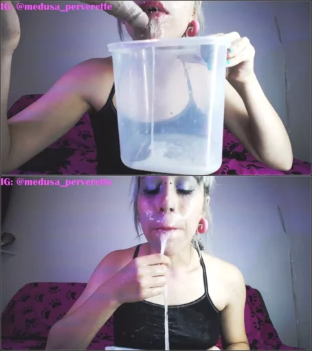 KinkyMedusa - MAKING ME SO WET AND SLOPPY [HD 720p] (Dildo)