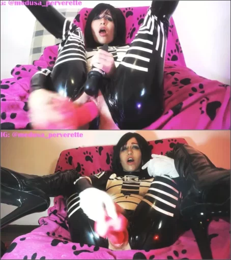 KinkyMedusa - black latex catsuit fuck and fun [FullHD 1080p] (Dildo)