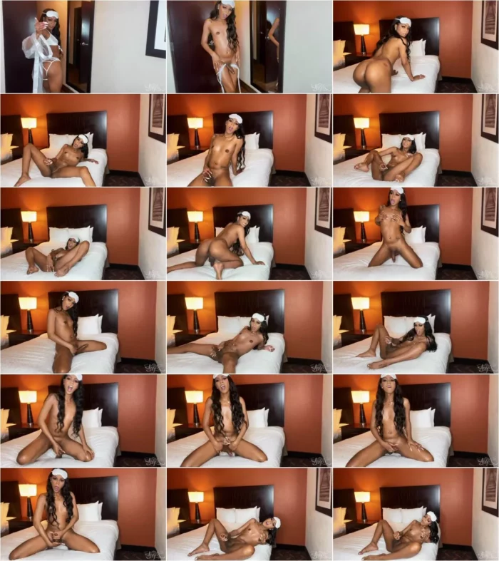 Gorgeous Girl  -  Me Time (16.12.2020) [HD 720p] (TransAngels)