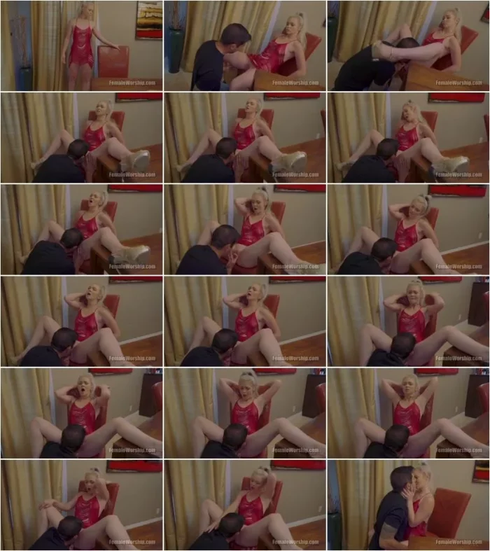 Kay Carter  - Come Here Jon [FullHD 1080p] (Female Worship)