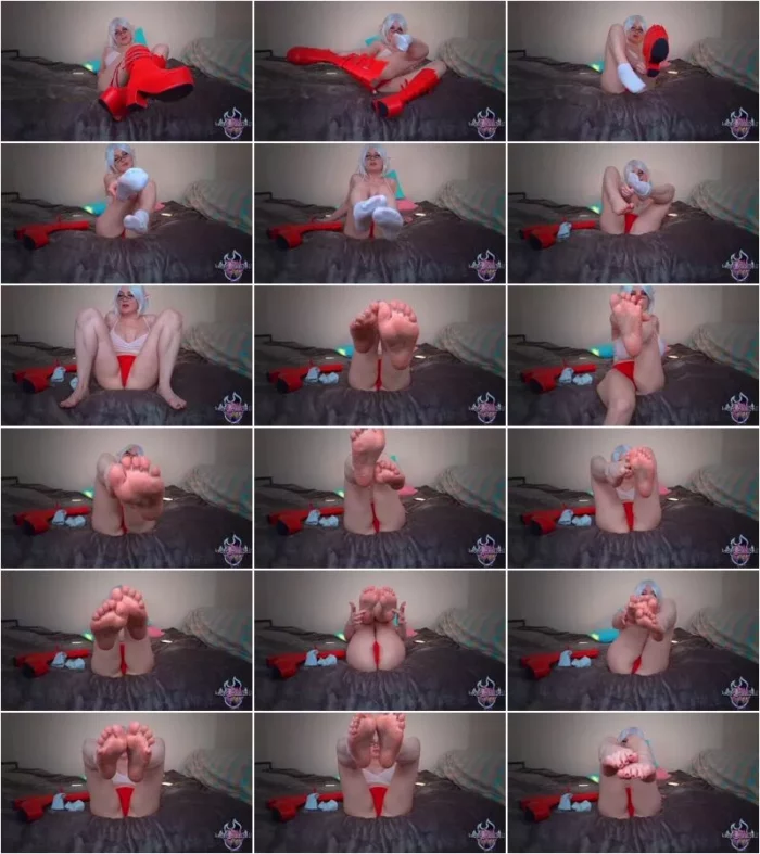 Amber_Hallibell - Delicious Fragrant Soft Feet and Toes [UltraHD/4K 2160p] (Dildo)